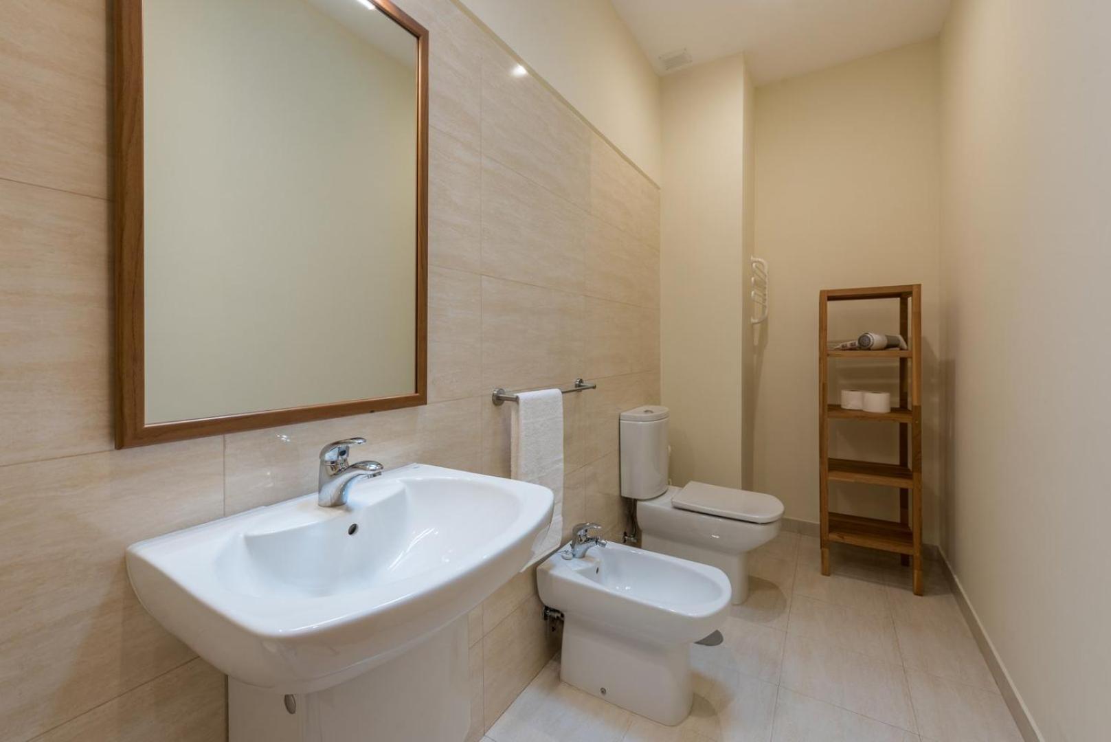 Appartement Guestready - Warm Cocoa Retreat In Cedofeita à OOporto Extérieur photo